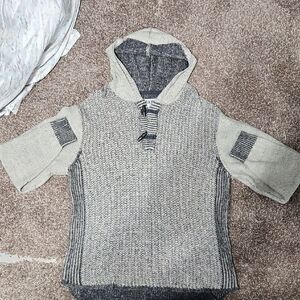 BKE Two-Tone Hooded SweaterNWOT